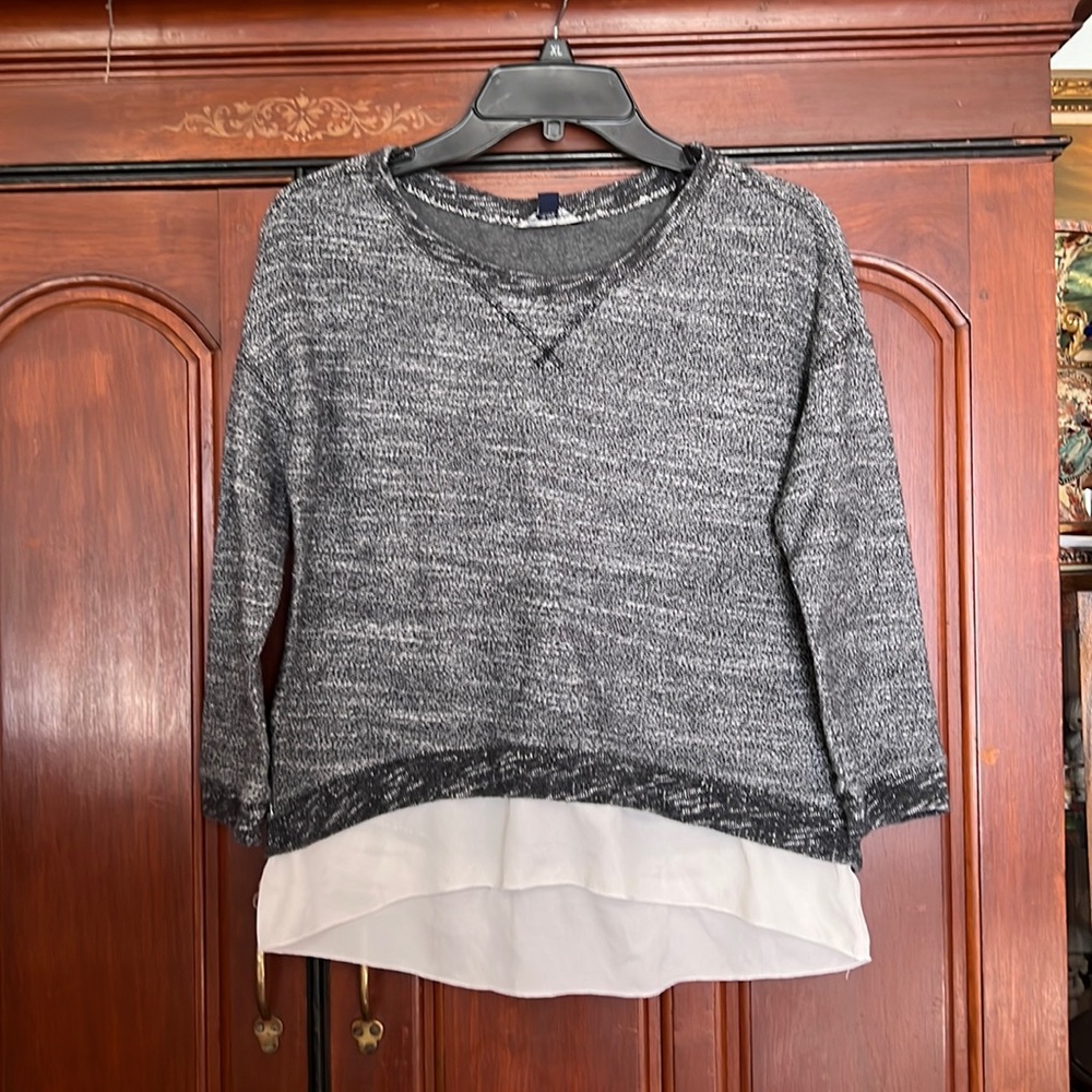 American Eagle Outfitters Gray Sweater With Sheer Hem Size SP